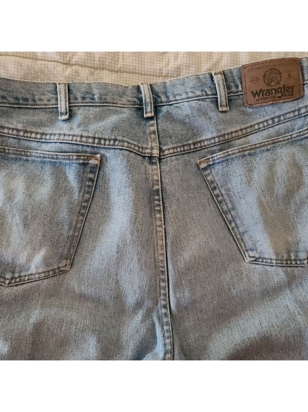 GUC Men's Wrangler jeans Size 38x30 - Picture 5 of 7